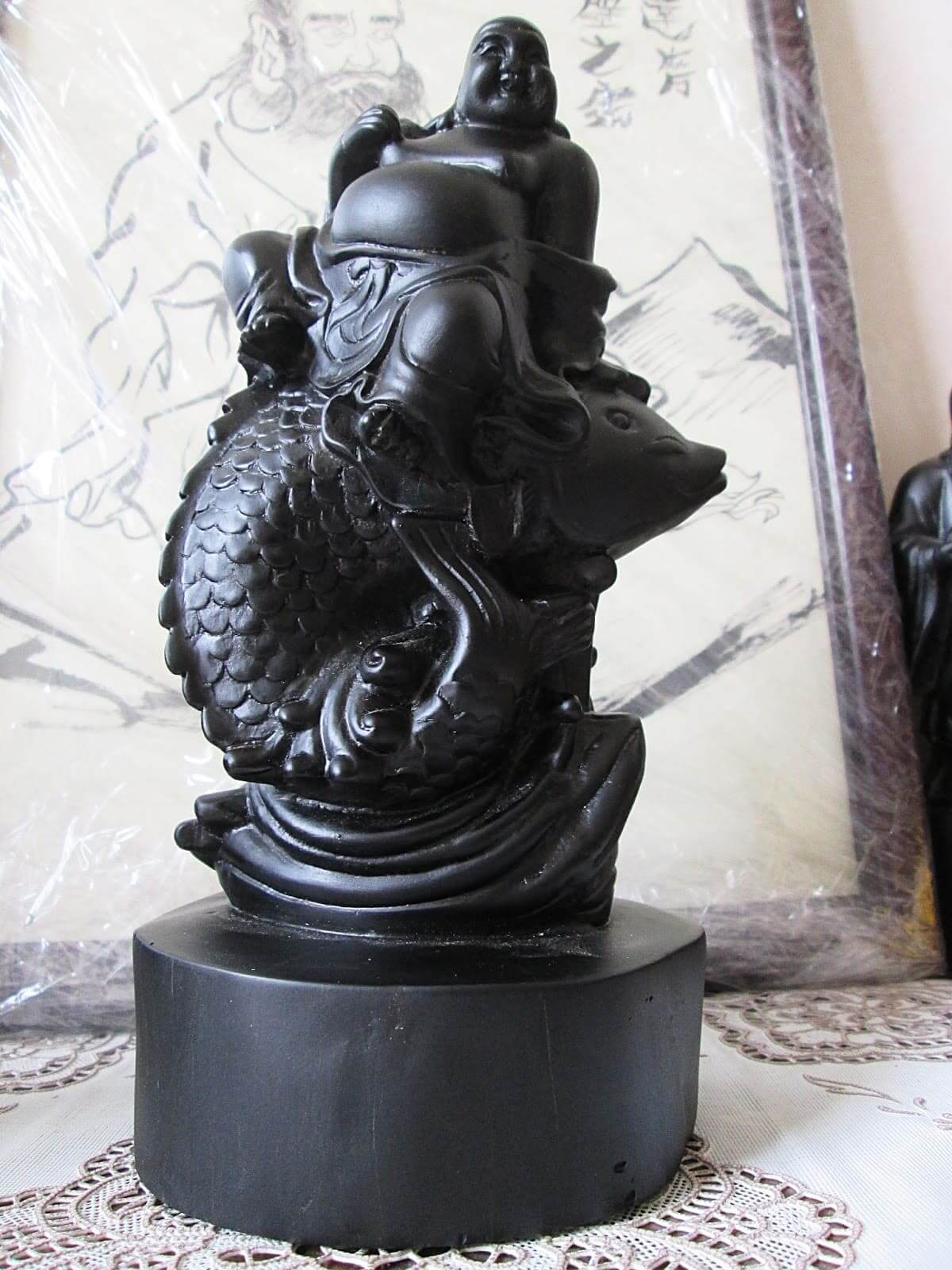 tuong dieu khac go mun